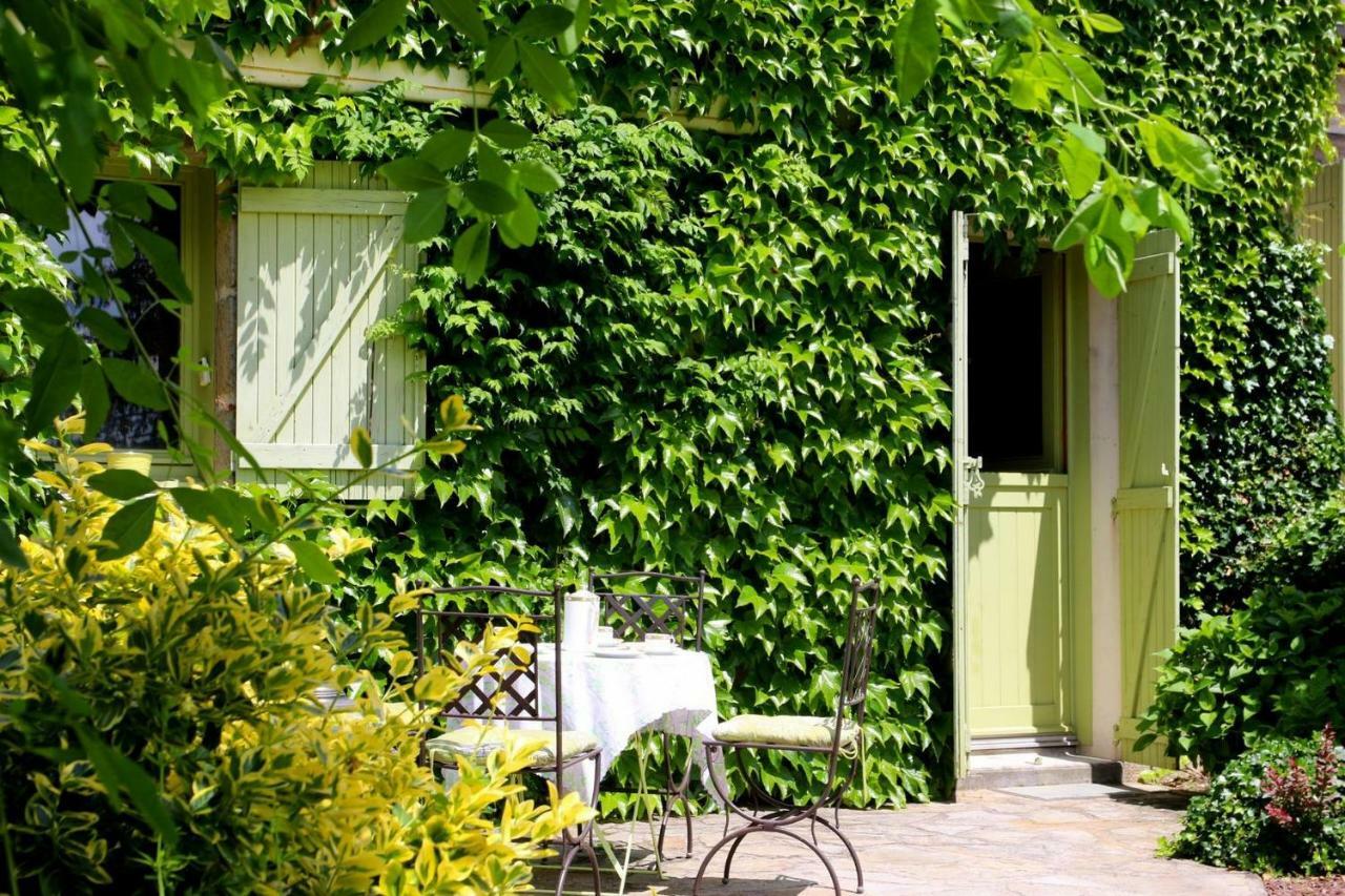 Chez Claire Bed & Breakfast Chamborand Exterior foto